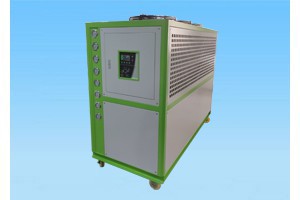 20匹風冷式冷水機